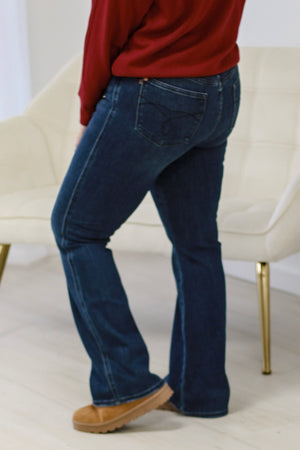 Strut Like You Mean It Bootcut Judy Blue Jeans in Short