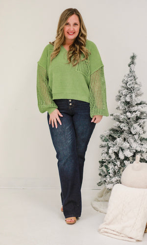 Feel the Breeze Sweater in Green