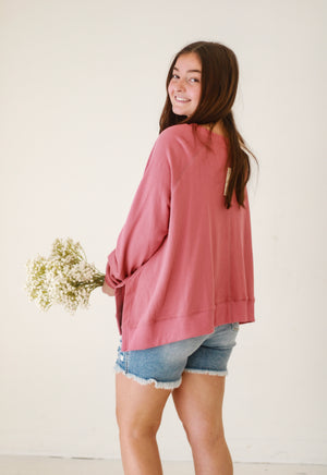 The Weekender Pullover in Dried Rose