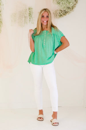 Summer Fresh Top in Atlantis Green