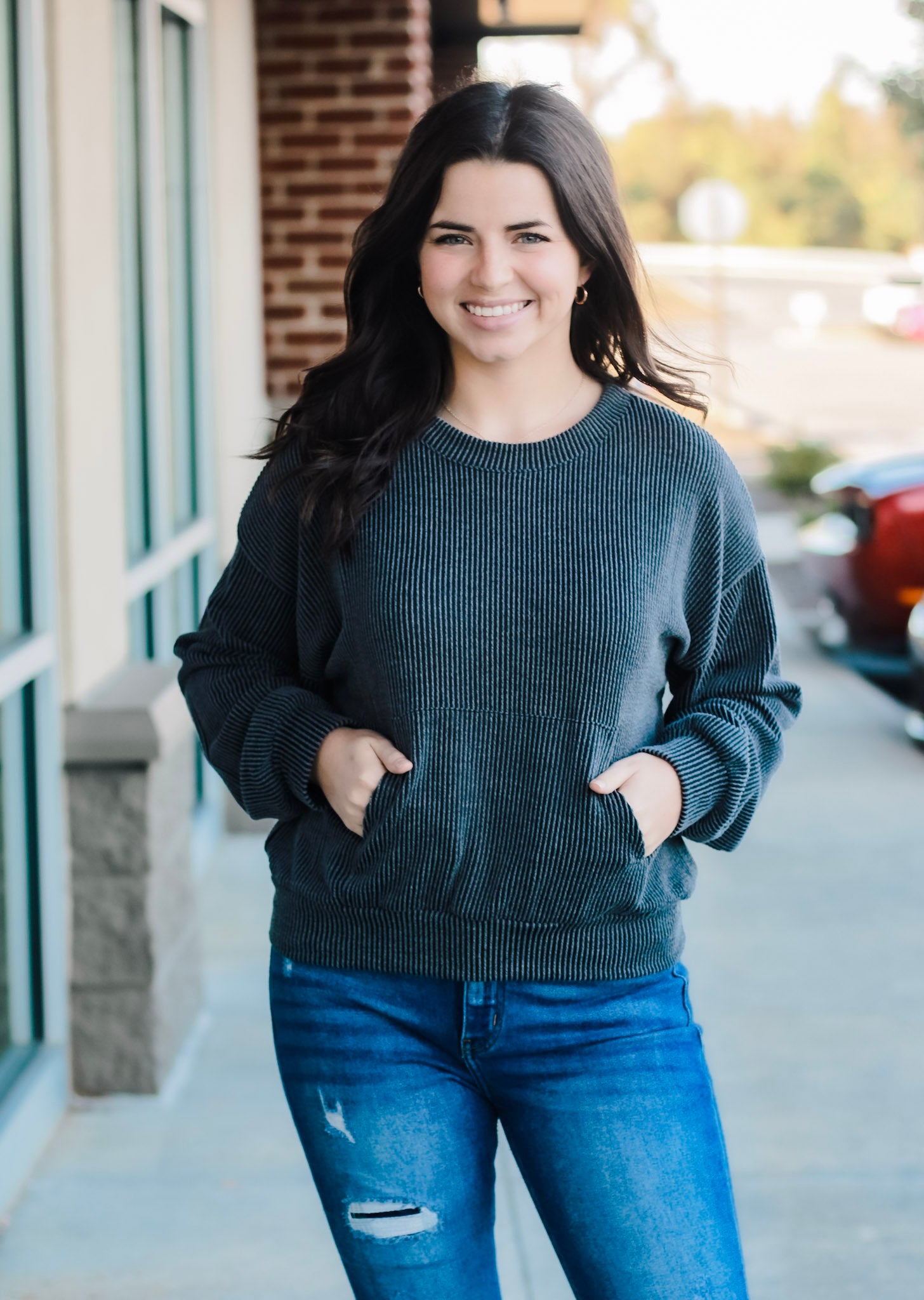 Lazy Day Cropped Pullover in Charcoal